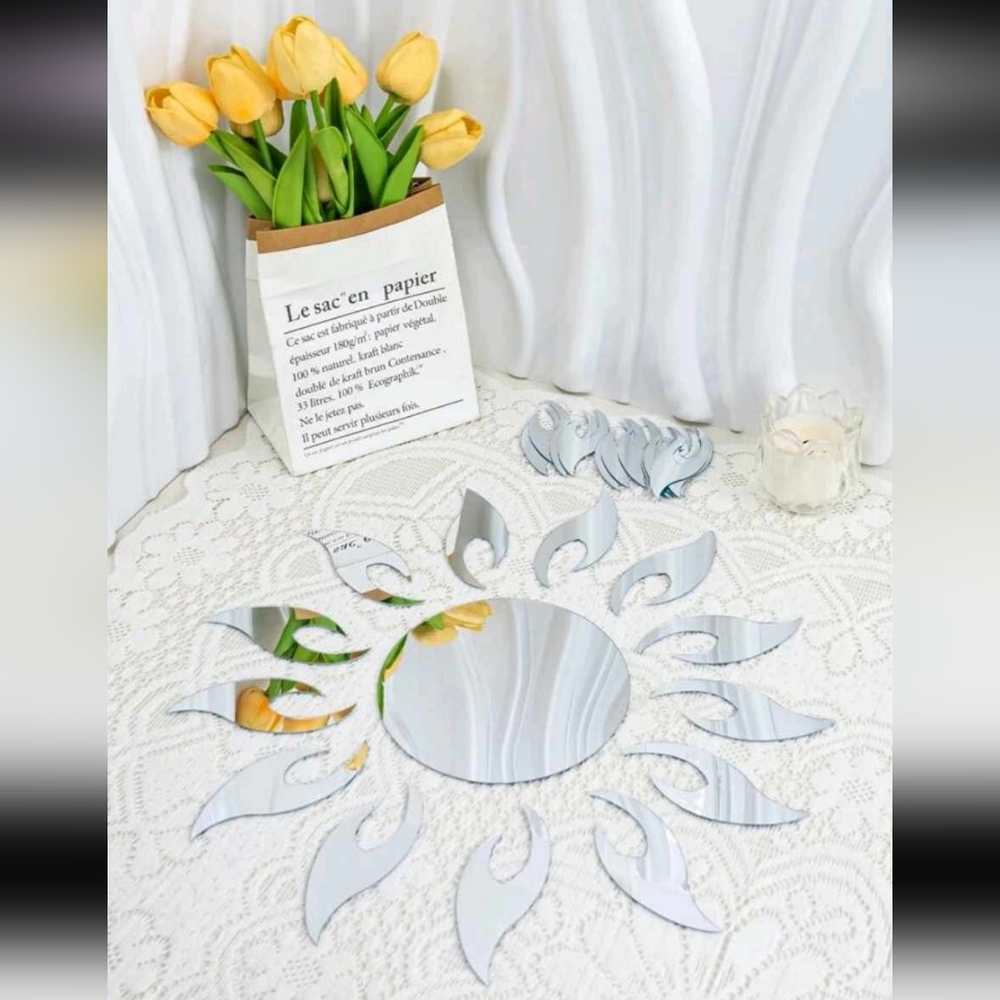 Sunflower 🌻 Shaped Mirror Decor